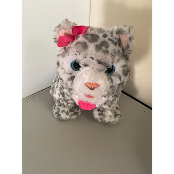 FurReal Friends | Toys | Furreal Friends Flurry My Baby Snow Leopard